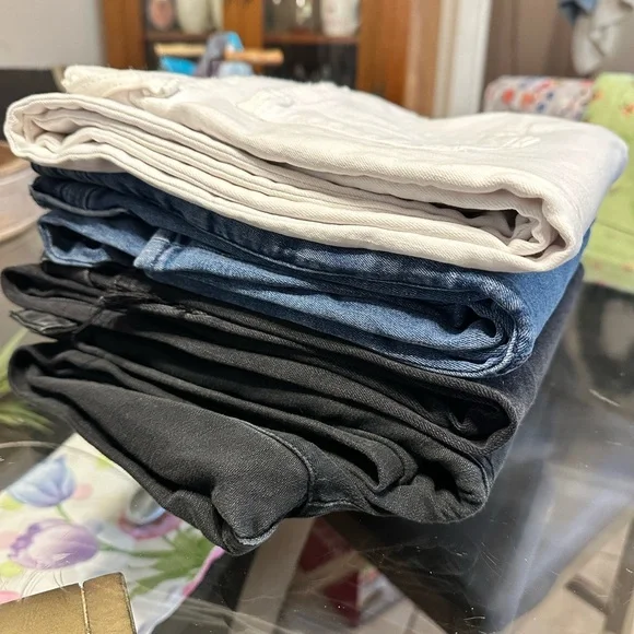 Bundle of 4 Name Brand Jeans, Rag & Bone, Frame, Paige - Picture 2 of 14